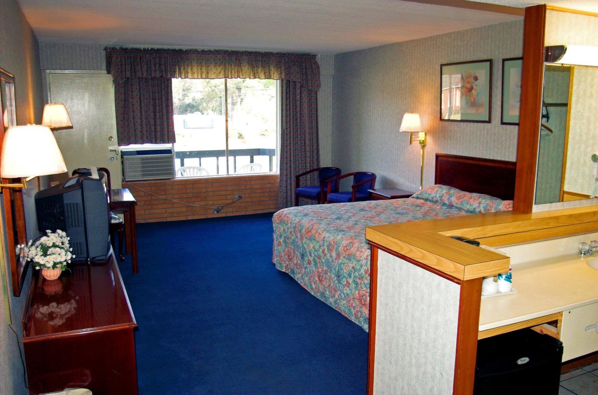 The Carolinian Inn Wilmington Dış mekan fotoğraf